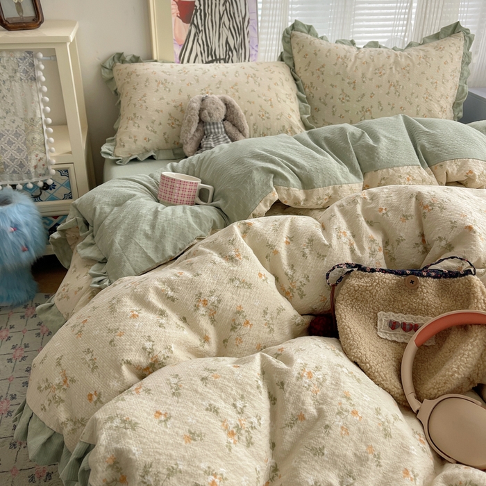 91家纺网 家纺一手货源 找家纺 迪梦姿家纺 2026新款高克重泡芙纱泡泡纱床单款四件套系列 浅沙花影黄