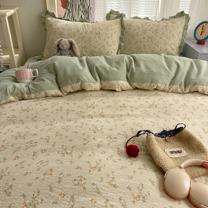 91家纺网 家纺一手货源 找家纺 迪梦姿家纺 2026新款高克重泡芙纱泡泡纱床单款四件套系列 浅沙花影黄