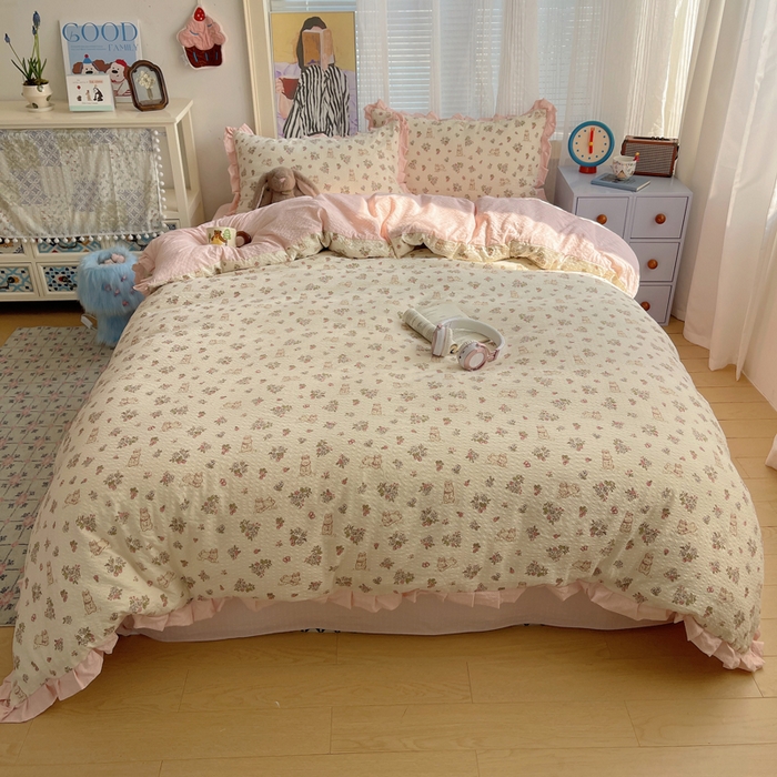 91家纺网 家纺一手货源 找家纺 迪梦姿家纺 2026新款高克重泡芙纱泡泡纱床单款四件套系列 花野兔眠