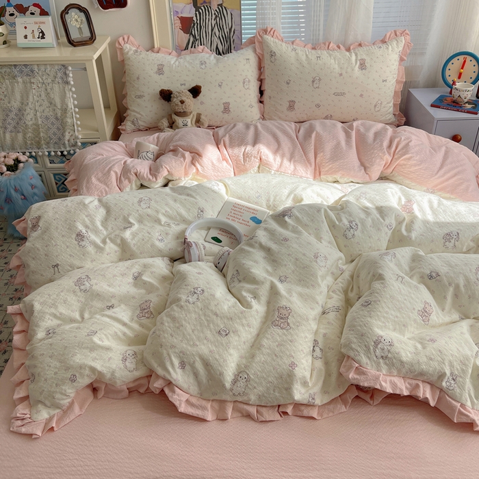 91家纺网 家纺一手货源 找家纺 迪梦姿家纺 2026新款高克重泡芙纱泡泡纱床单款四件套系列 悦悦小兔