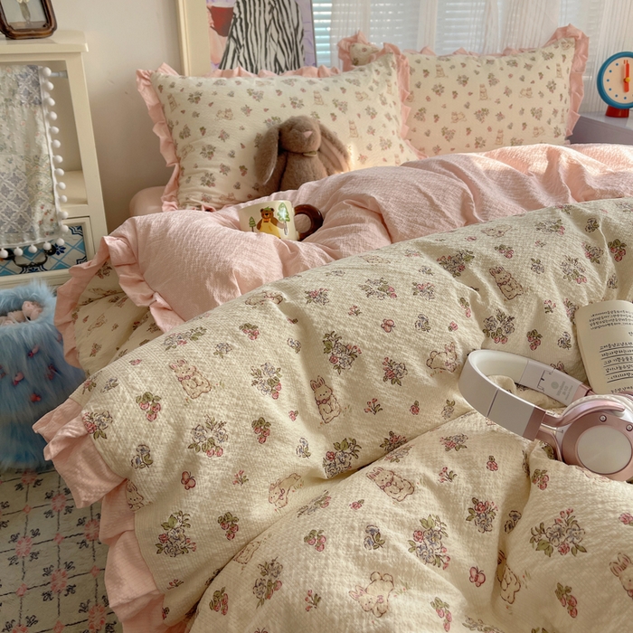 91家纺网 家纺一手货源 找家纺 迪梦姿家纺 2026新款高克重泡芙纱泡泡纱床单款四件套系列 花野兔眠