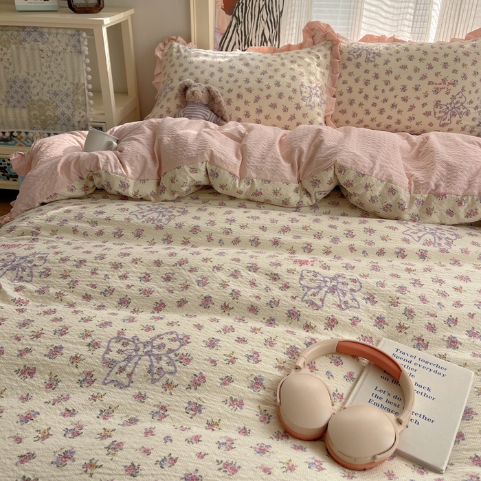 91家纺网 家纺一手货源 找家纺 迪梦姿家纺 2026新款高克重泡芙纱泡泡纱床单款四件套系列 星野蝴蝶结