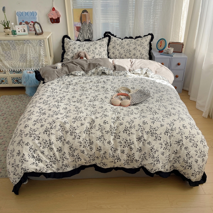 91家纺网 家纺一手货源 找家纺 迪梦姿家纺 2026新款高克重泡芙纱泡泡纱床单款四件套系列 只闻花香