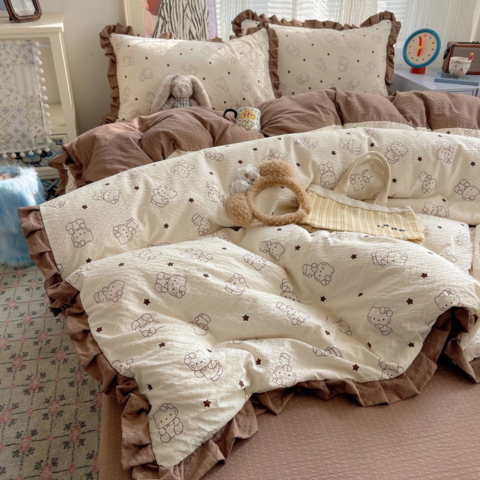 91家纺网 家纺一手货源 找家纺 迪梦姿家纺 2026新款高克重泡芙纱泡泡纱床单款四件套系列 描线小猫咖