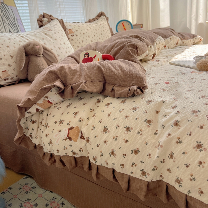 91家纺网 家纺一手货源 找家纺 迪梦姿家纺 2026新款高克重泡芙纱泡泡纱床单款四件套系列 田园兔