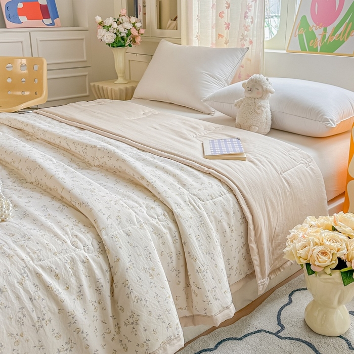 91家纺网 家纺一手货源 找家纺 爱宝被业 2026新款A类水洗棉新疆棉花夏被夏凉被 艾薇