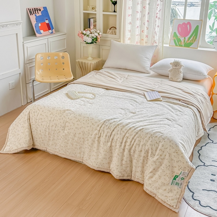 91家纺网 家纺一手货源 找家纺 爱宝被业 2026新款A类水洗棉新疆棉花夏被夏凉被 艾薇