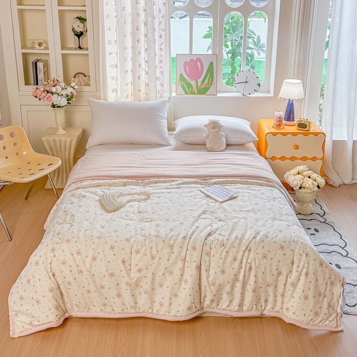 91家纺网 家纺一手货源 找家纺 爱宝被业 2026新款A类水洗棉新疆棉花夏被夏凉被 爱莎花园