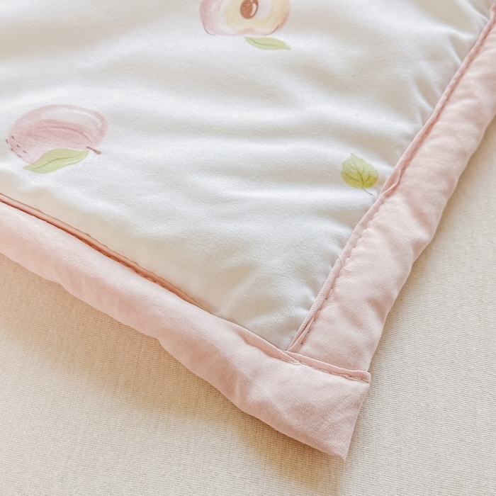 91家纺网 家纺一手货源 找家纺 爱宝被业 2026新款A类水洗棉新疆棉花夏被夏凉被 蜜桃乌龙