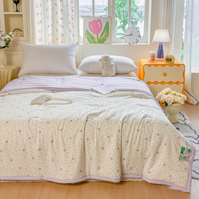 91家纺网 家纺一手货源 找家纺 爱宝被业 2026新款A类水洗棉新疆棉花夏被夏凉被 雅昔紫