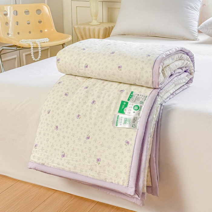 91家纺网 家纺一手货源 找家纺 爱宝被业 2026新款A类水洗棉新疆棉花夏被夏凉被 雅昔紫