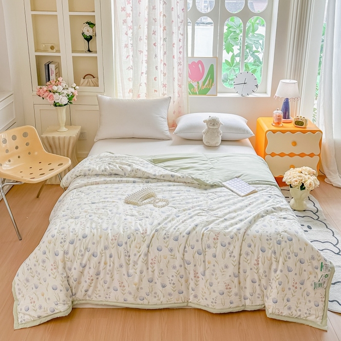 91家纺网 家纺一手货源 找家纺 爱宝被业 2026新款A类水洗棉新疆棉花夏被夏凉被 郁金香蓝