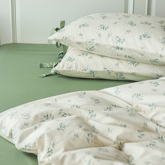 91家纺网 家纺一手货源 找家纺 （总）绫韵家纺 2026新款13372全棉ins小碎花纯棉田园风床单床笠四件套系绳蝴蝶结系列二