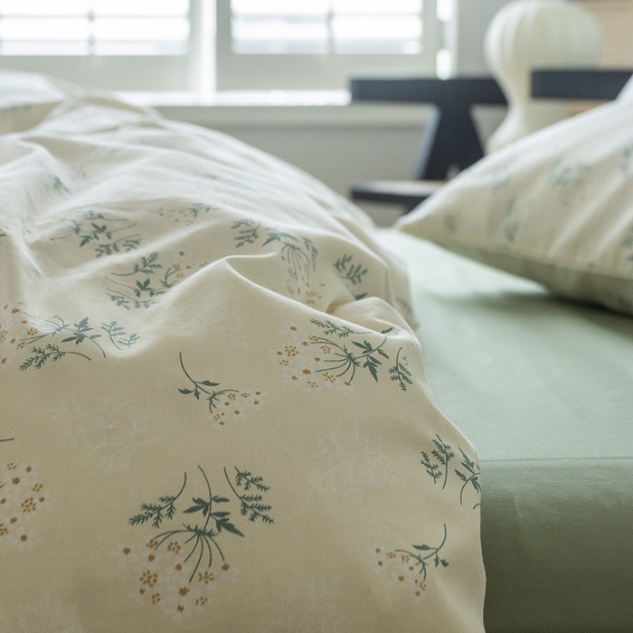 91家纺网 家纺一手货源 找家纺 （总）绫韵家纺 2026新款13372全棉ins小碎花纯棉田园风床单床笠四件套系绳蝴蝶结系列二