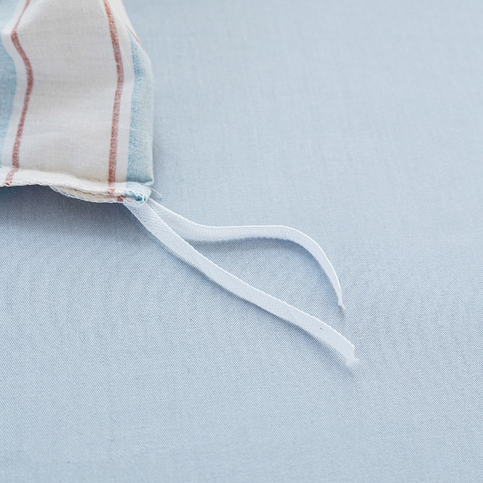 91家纺网 家纺一手货源 找家纺 绫韵家纺 2026新款13372全棉ins小碎花纯棉田园风床单床笠四件套系绳蝴蝶结系列二 布洛尔