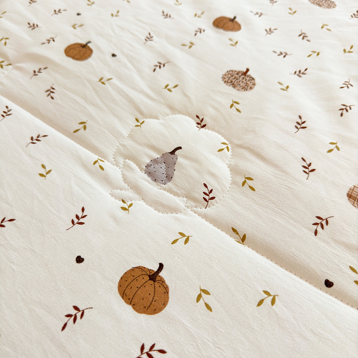 91家纺网 家纺一手货源 找家纺 2026新款A类新疆棉花夏凉被加宽包边水洗棉卡通印花吸湿透气棉花夏被空调被 凌香 心怡南瓜