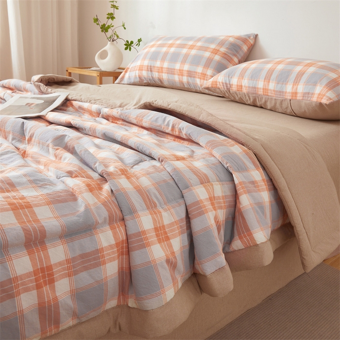 91家纺网 家纺一手货源 找家纺 2026新款A类里外全棉夏凉被100%新疆棉纯棉全棉填充无印格子款空调被全棉夏被 里外全棉-桔灰格