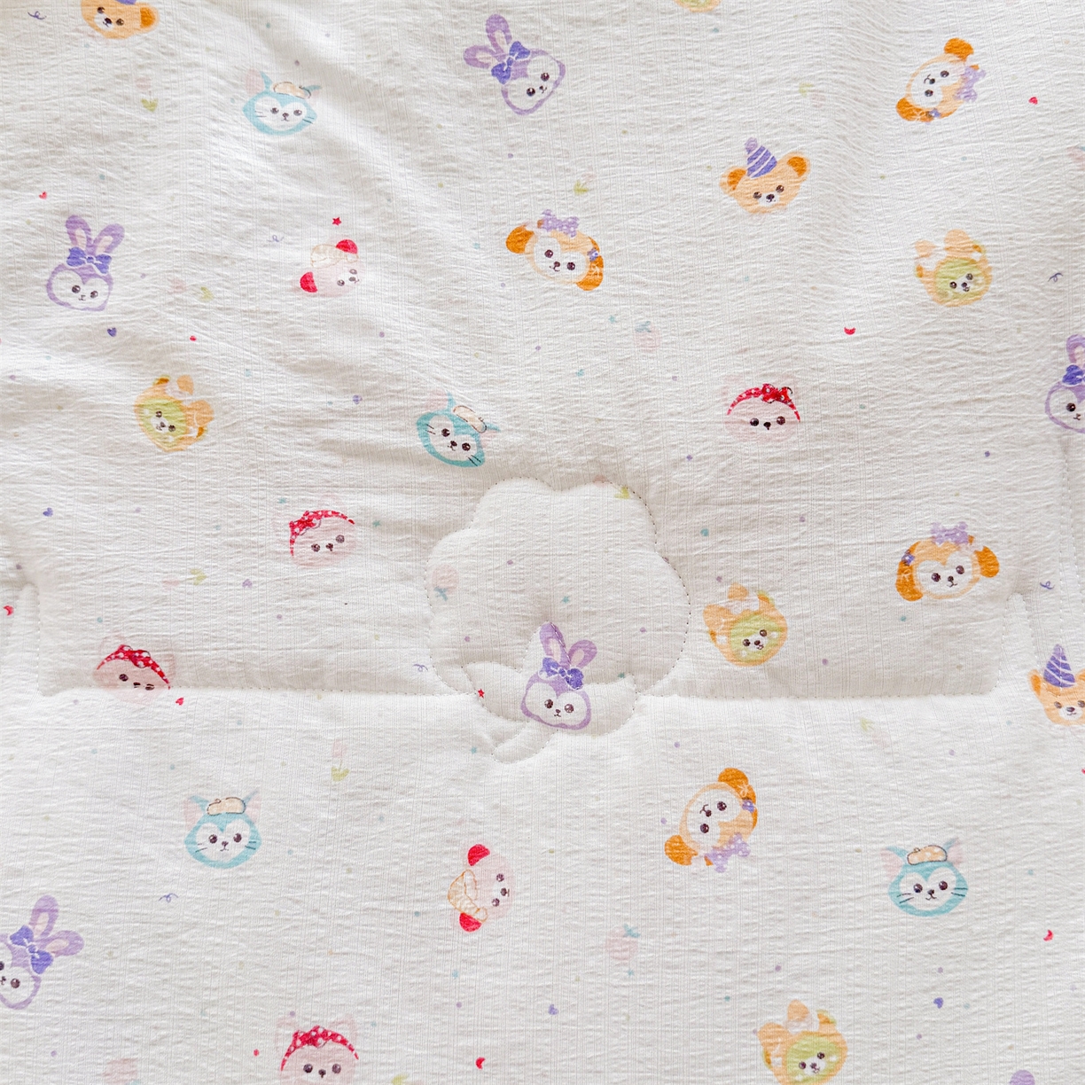 91家纺网 家纺一手货源 找家纺 2026新款A类新疆棉花夏凉被加宽包边水洗棉卡通印花吸湿透气棉花夏被空调被 云感动物城