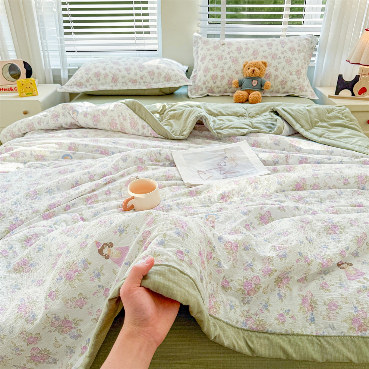 91家纺网 家纺一手货源 找家纺 2026新款A类新疆棉花夏凉被加宽包边水洗棉卡通印花吸湿透气棉花夏被空调被 云感花梦女孩