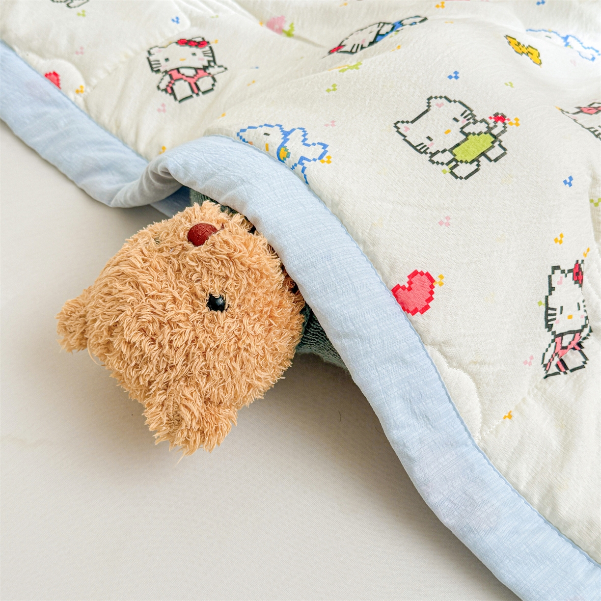 91家纺网 家纺一手货源 找家纺 2026新款A类新疆棉花夏凉被加宽包边水洗棉卡通印花吸湿透气棉花夏被空调被 云感晶咪