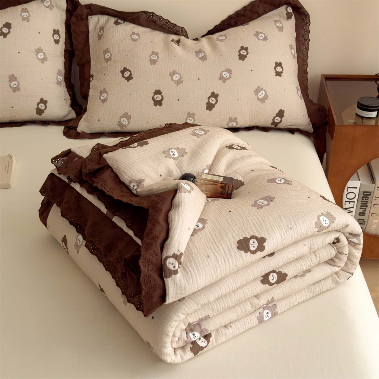 91家纺网 家纺一手货源 找家纺 布凡家居 2026春夏新款A类母婴级全棉皱皱纱工艺款大豆夏被夏凉被空调被 布娃娃