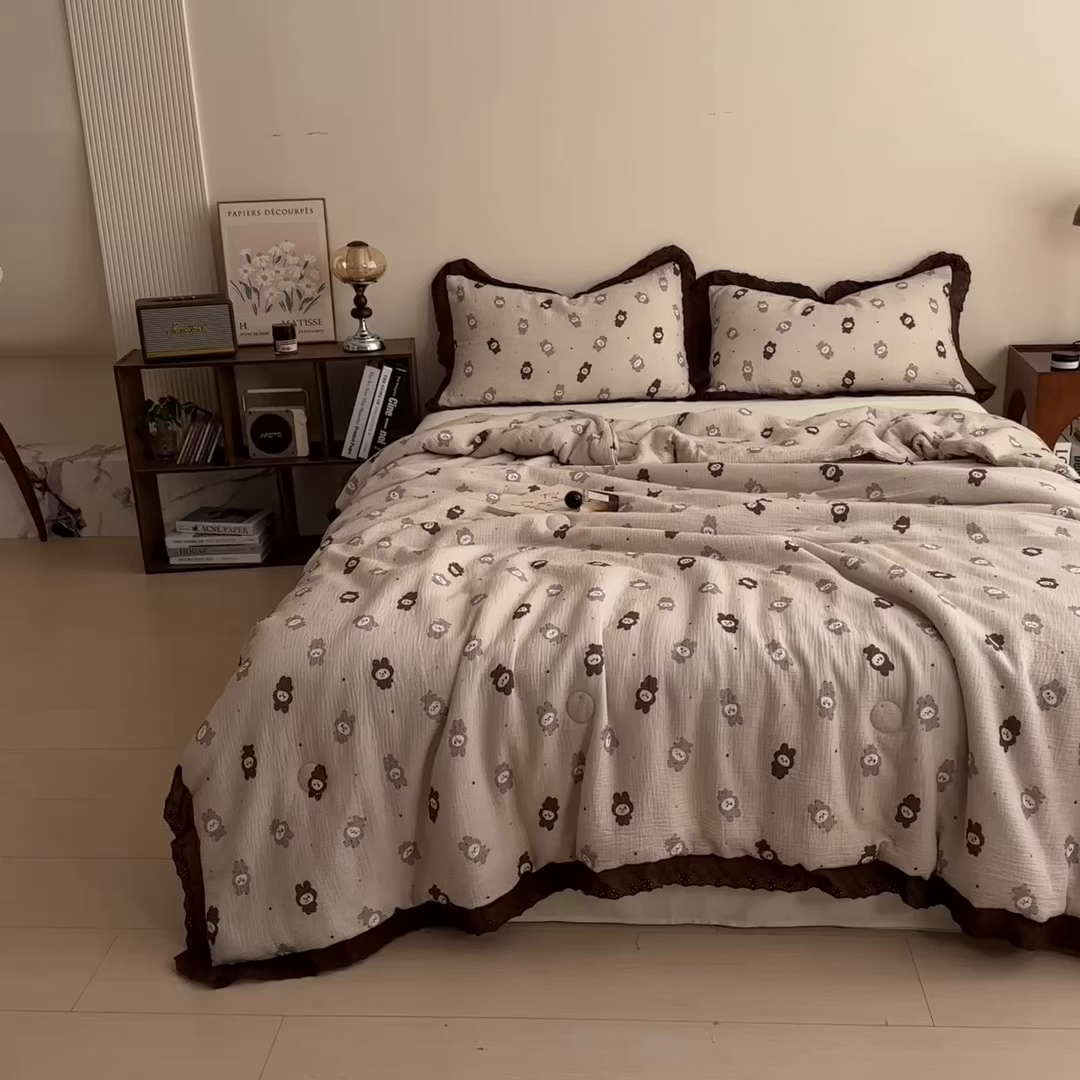 91家纺网 家纺一手货源 找家纺 布凡家居 2026春夏新款A类母婴级全棉皱皱纱工艺款大豆夏被夏凉被空调被 布娃娃