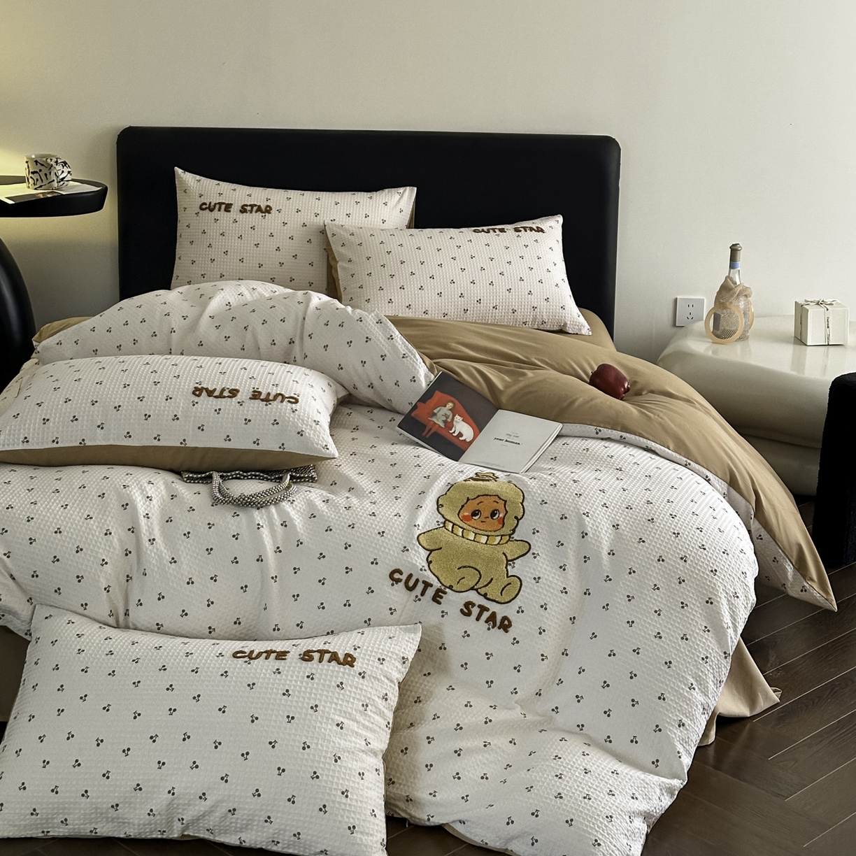 91家纺网 家纺一手货源 找家纺 ab家纺 2026新款全棉华夫格毛巾绣四件套 漫希