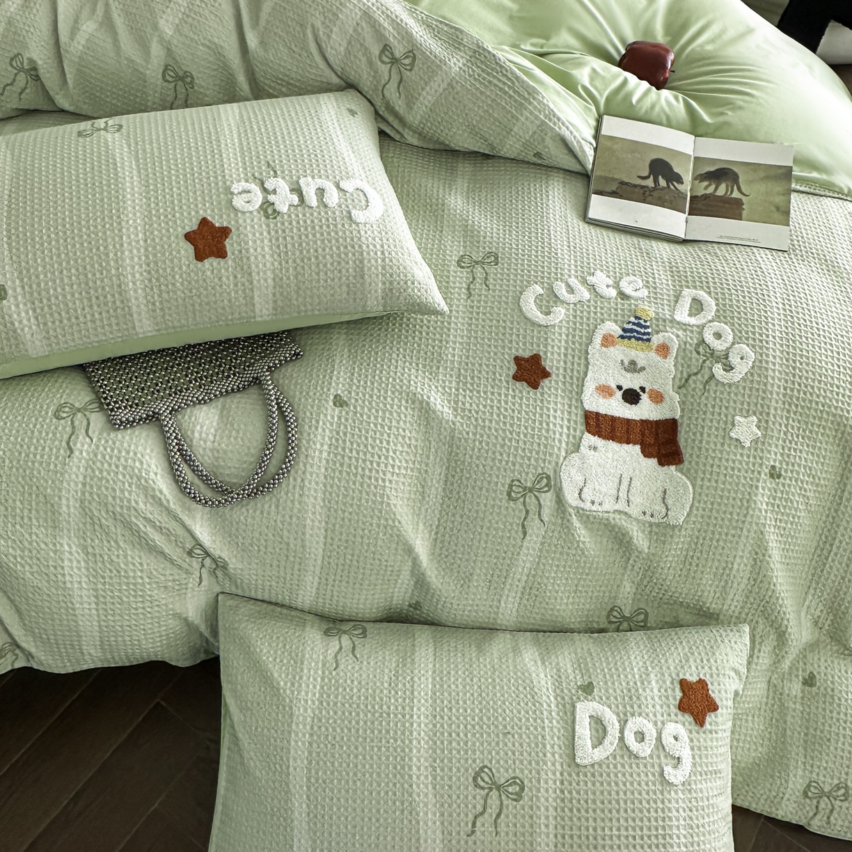 91家纺网 家纺一手货源 找家纺 ab家纺 2026新款全棉华夫格毛巾绣四件套 舒沐-绿