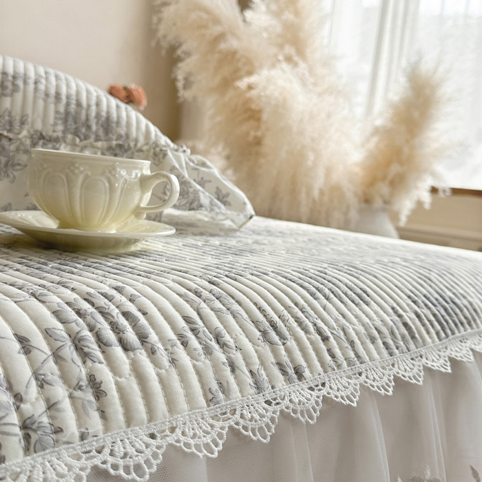 91家纺网 家纺一手货源 找家纺 瑞宝 2026新款法式全棉印花床裙四件套 禾风织野