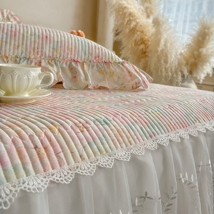 91家纺网 家纺一手货源 找家纺 瑞宝 2026新款法式全棉印花床裙四件套 洛可可小姐