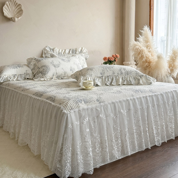 91家纺网 家纺一手货源 找家纺 瑞宝 2026新款法式全棉印花床裙四件套 淡陌