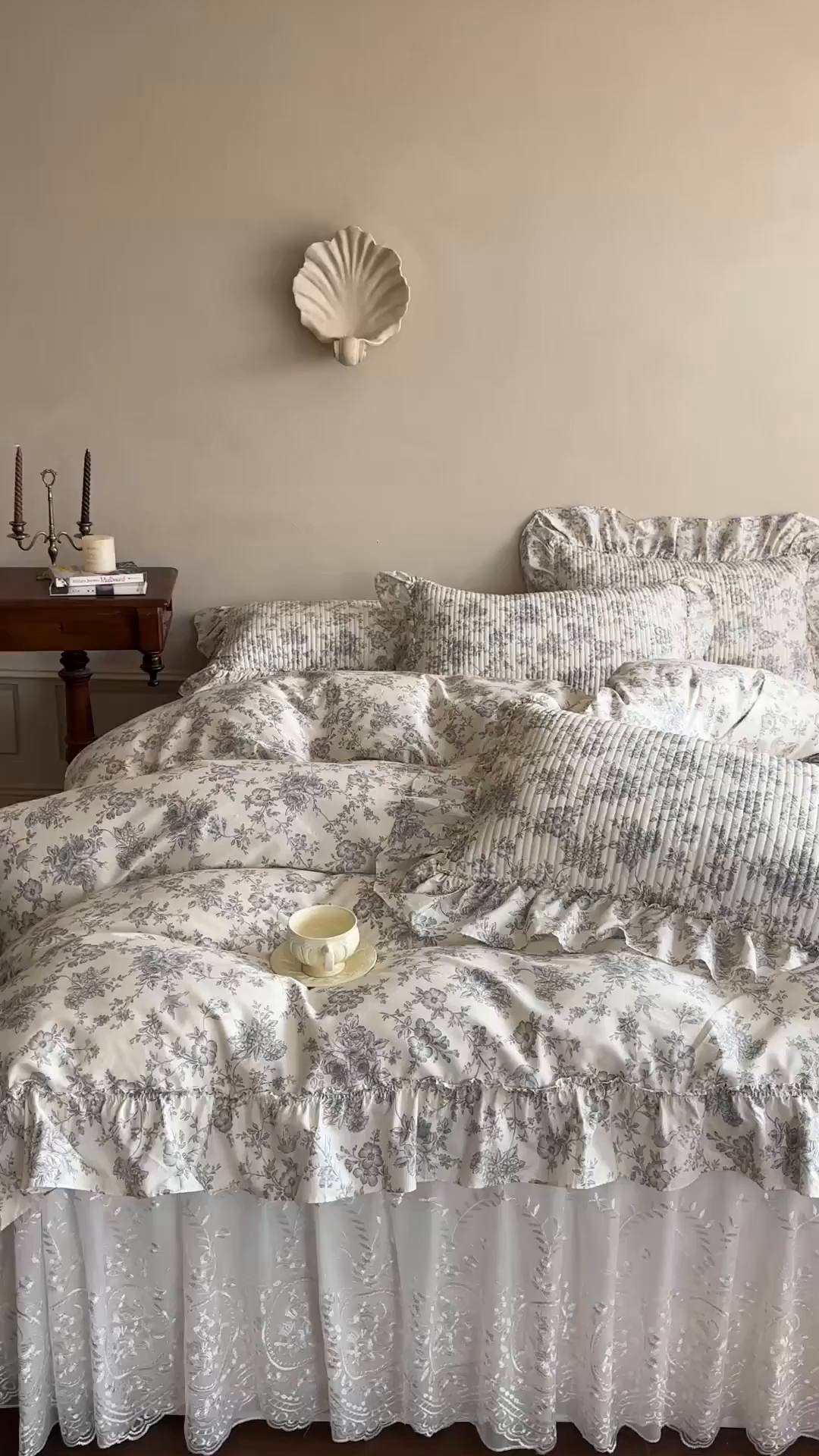 91家纺网 家纺一手货源 找家纺 瑞宝 2026新款法式全棉印花床裙四件套 禾风织野