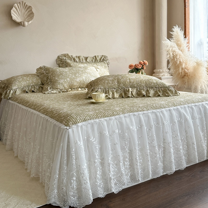 91家纺网 家纺一手货源 找家纺 瑞宝 2026新款法式全棉印花床裙三件套 织梦