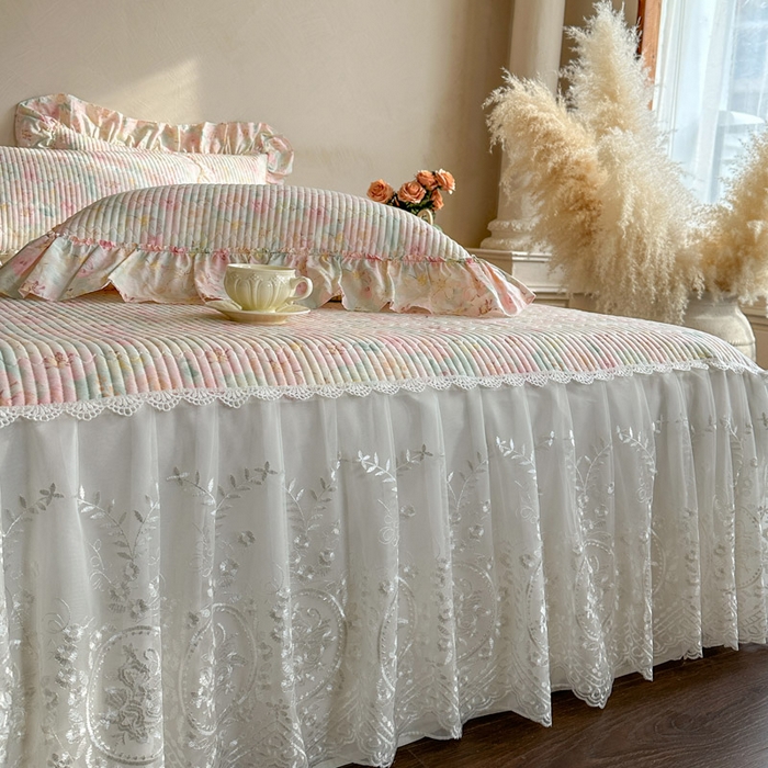 91家纺网 家纺一手货源 找家纺 瑞宝 2026新款法式全棉印花床裙三件套 洛可可小姐