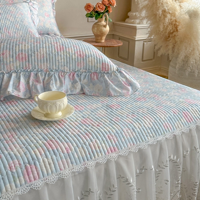 91家纺网 家纺一手货源 找家纺 瑞宝 2026新款法式全棉印花床裙三件套 花慕里