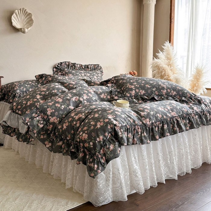 91家纺网 家纺一手货源 找家纺 瑞宝 2026新款法式全棉印花床裙三件套 娜朵