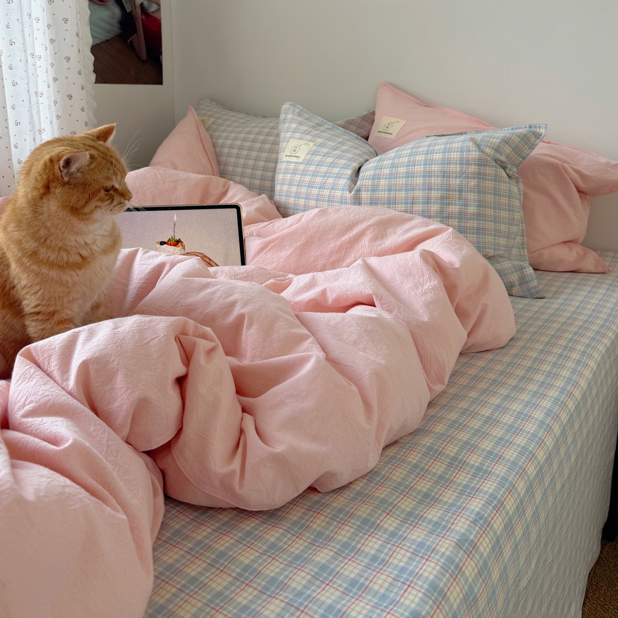 91家纺网 家纺一手货源 找家纺 觅糖家纺 2026新款ins水洗棉全棉纯棉格子款双针款四件套（会员-5） ins粉雾格