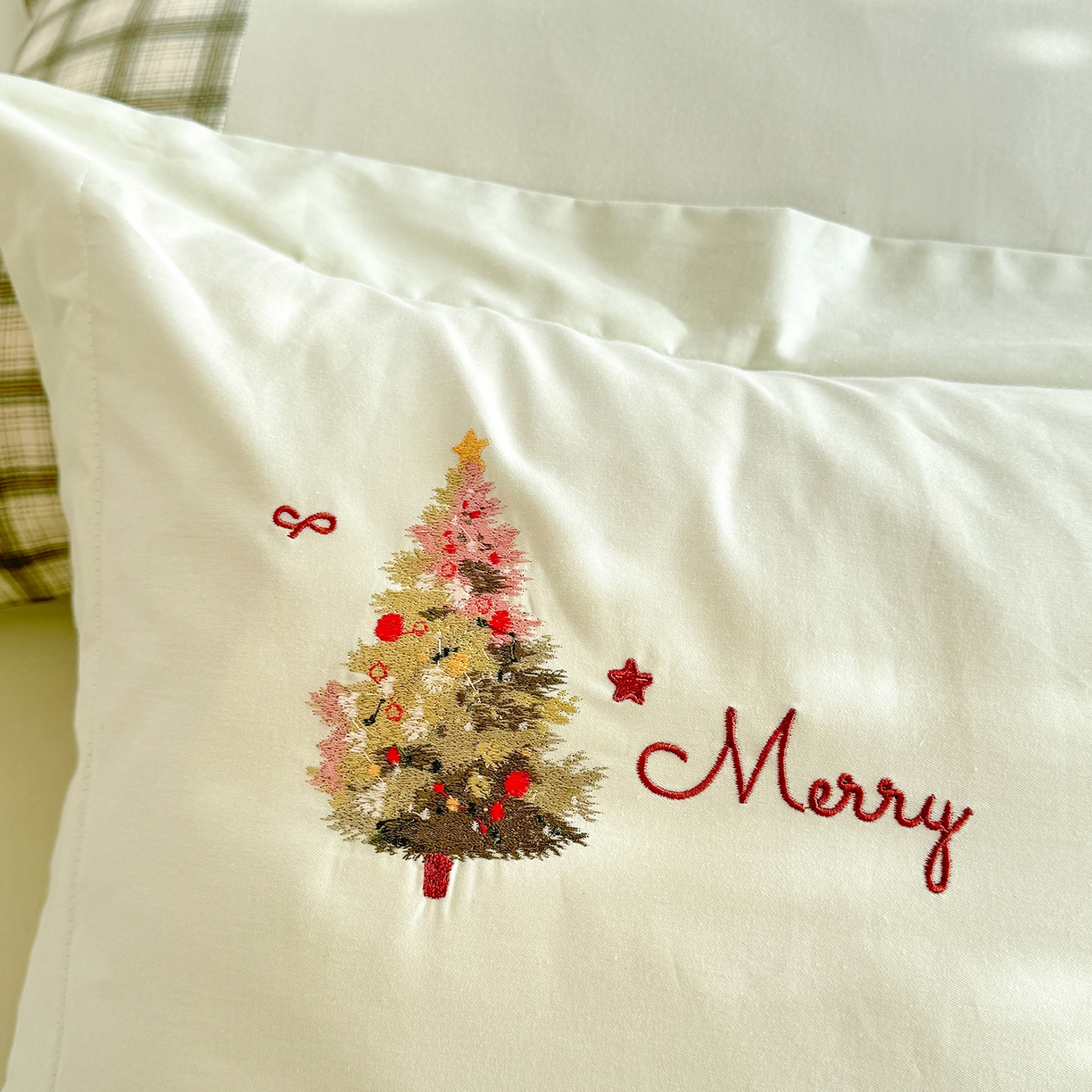 91家纺网 家纺一手货源 找家纺 艾唯希家纺 2026新款优质全棉纯棉工艺刺绣四件套幸运树 幸运树-绿色