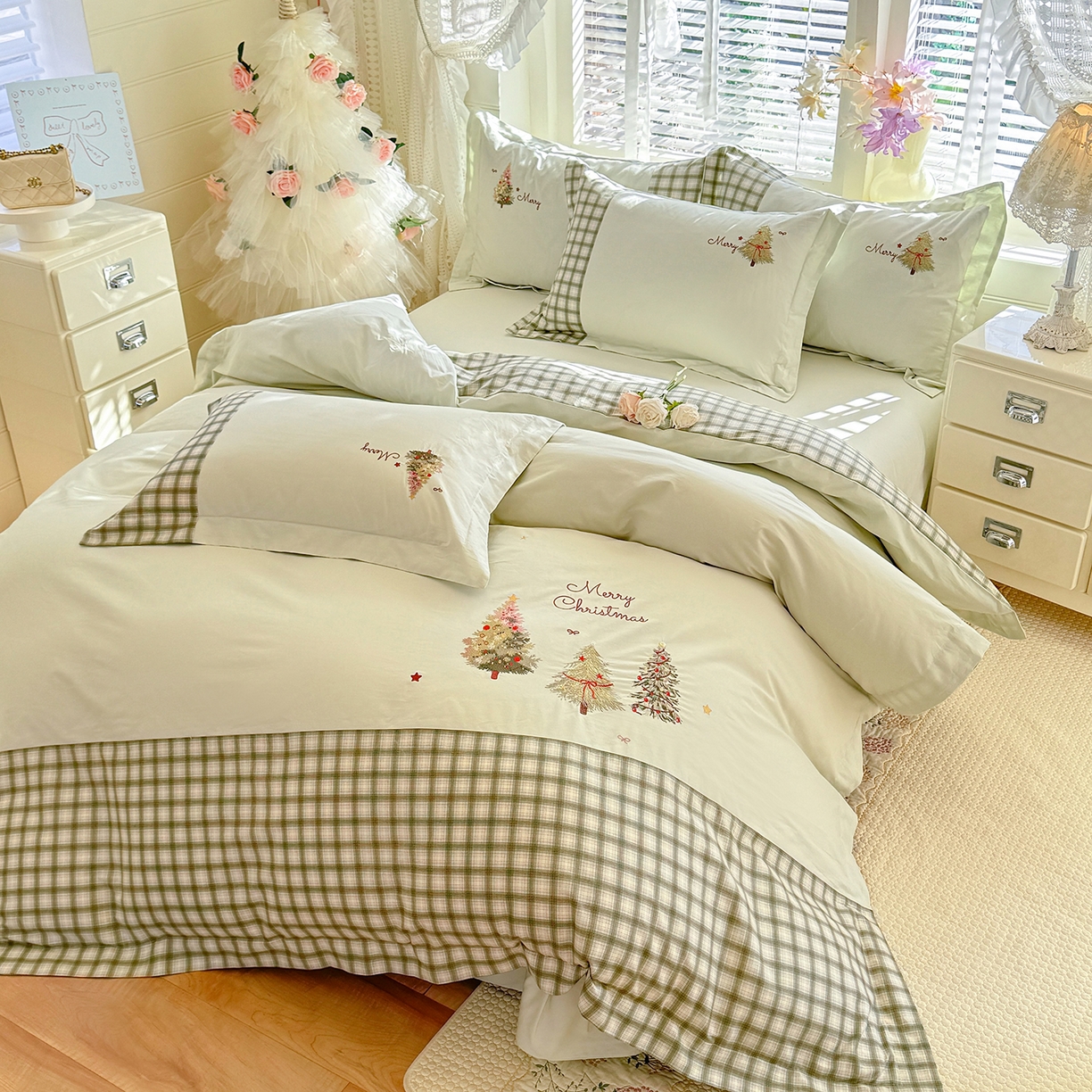 91家纺网 家纺一手货源 找家纺 艾唯希家纺 2026新款优质全棉纯棉工艺刺绣四件套幸运树 幸运树-绿色