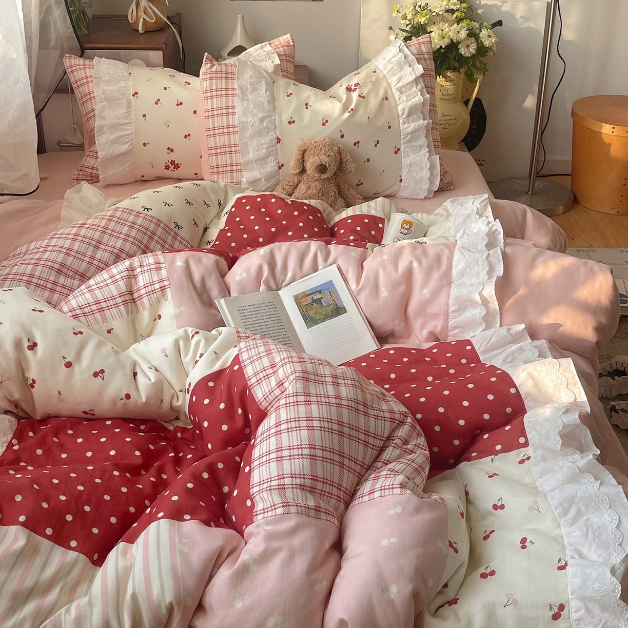 91家纺网 家纺一手货源 找家纺 （总）觅糖家纺 2026新款全棉纯棉双层纱梦幻花边系列四件套（会员-5）