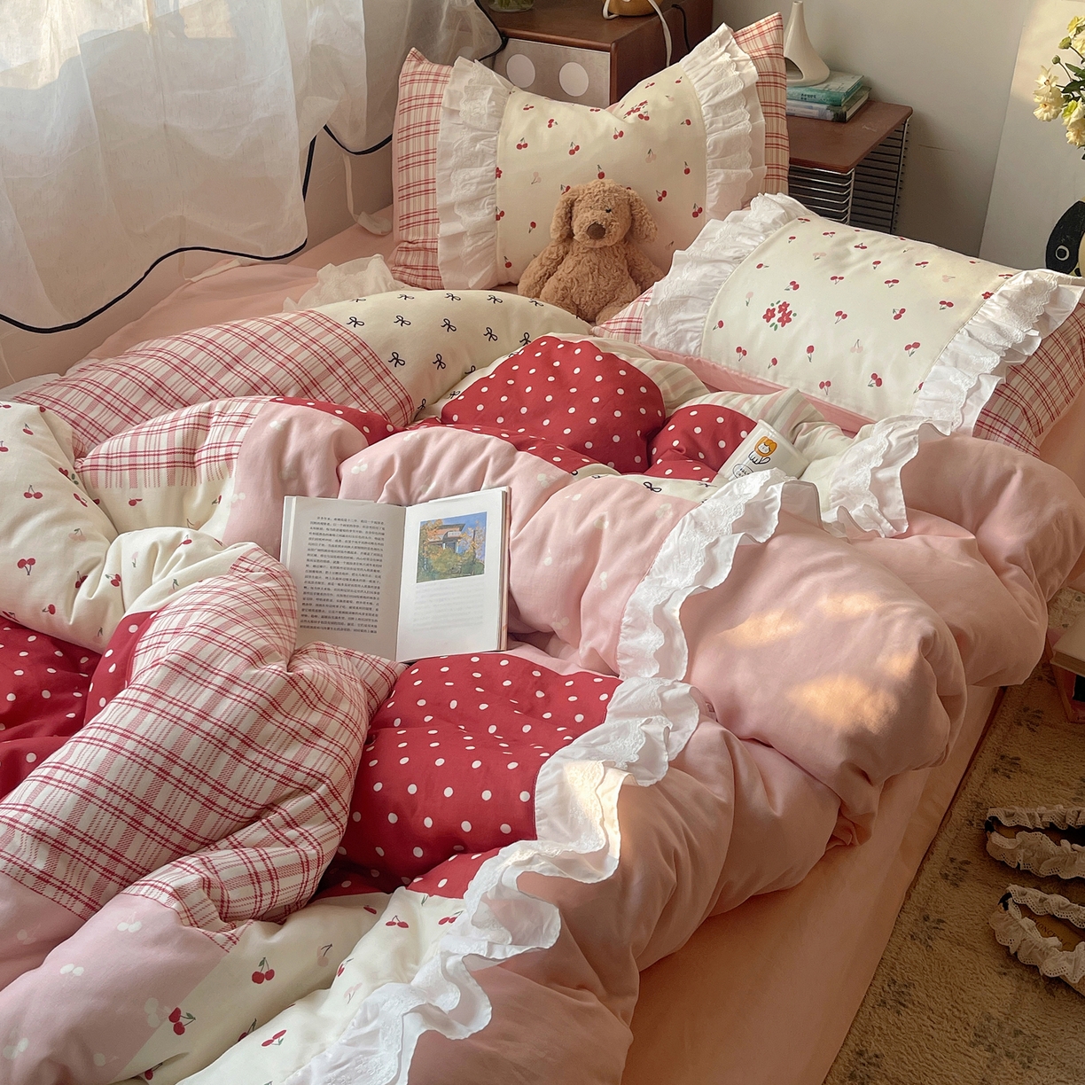 91家纺网 家纺一手货源 找家纺 （总）觅糖家纺 2026新款全棉纯棉双层纱梦幻花边系列四件套（会员-5）