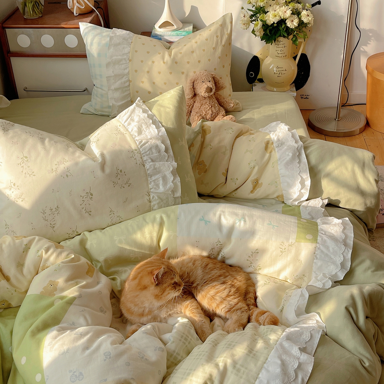 91家纺网 家纺一手货源 找家纺 觅糖家纺 2026新款全棉纯棉双层纱梦幻花边系列四件套（会员-5） 米塌熊