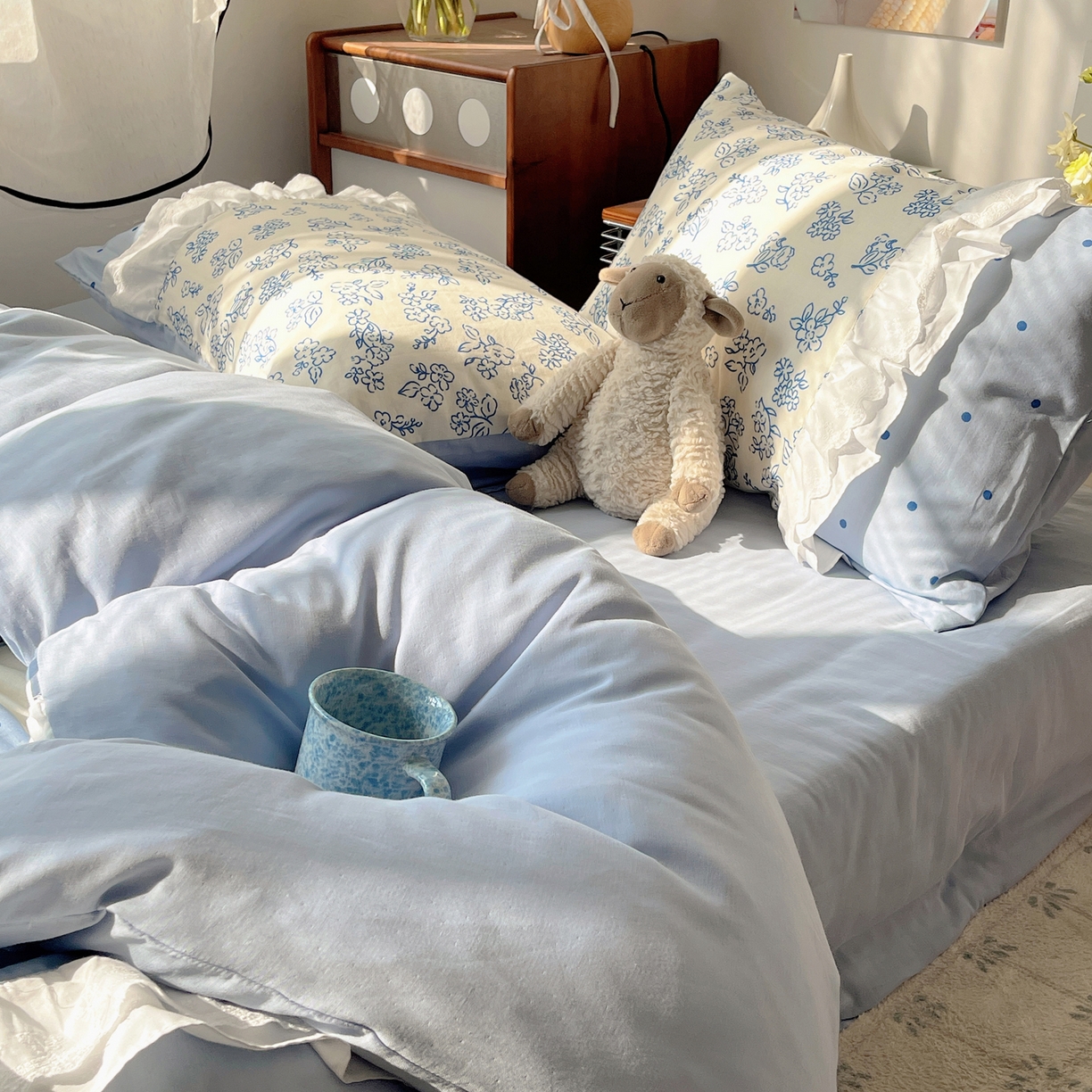 91家纺网 家纺一手货源 找家纺 觅糖家纺 2026新款全棉纯棉双层纱梦幻花边系列四件套（会员-5） 雾蓝日记