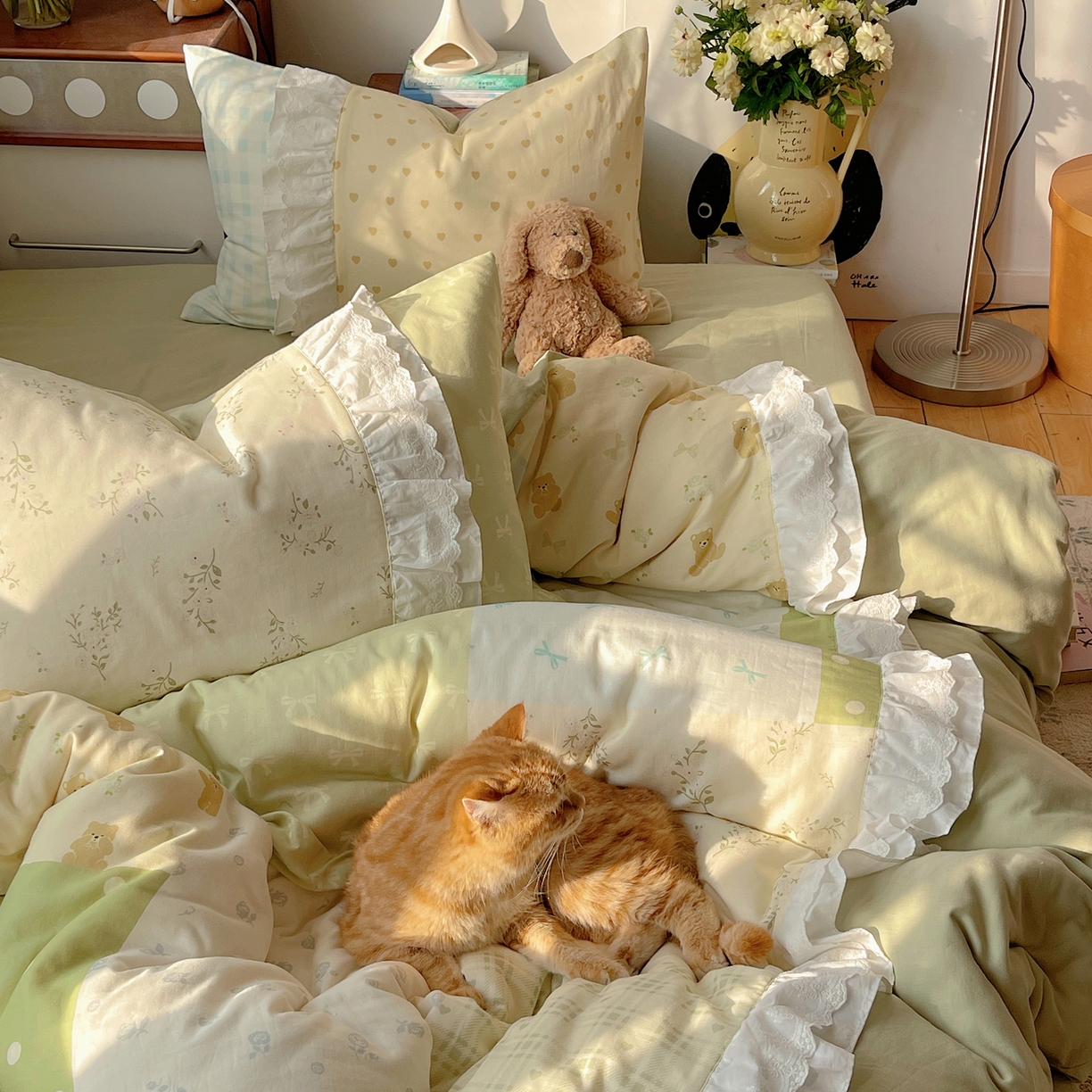 91家纺网 家纺一手货源 找家纺 觅糖家纺 2026新款全棉纯棉双层纱梦幻花边系列四件套（会员-5） 米塌熊