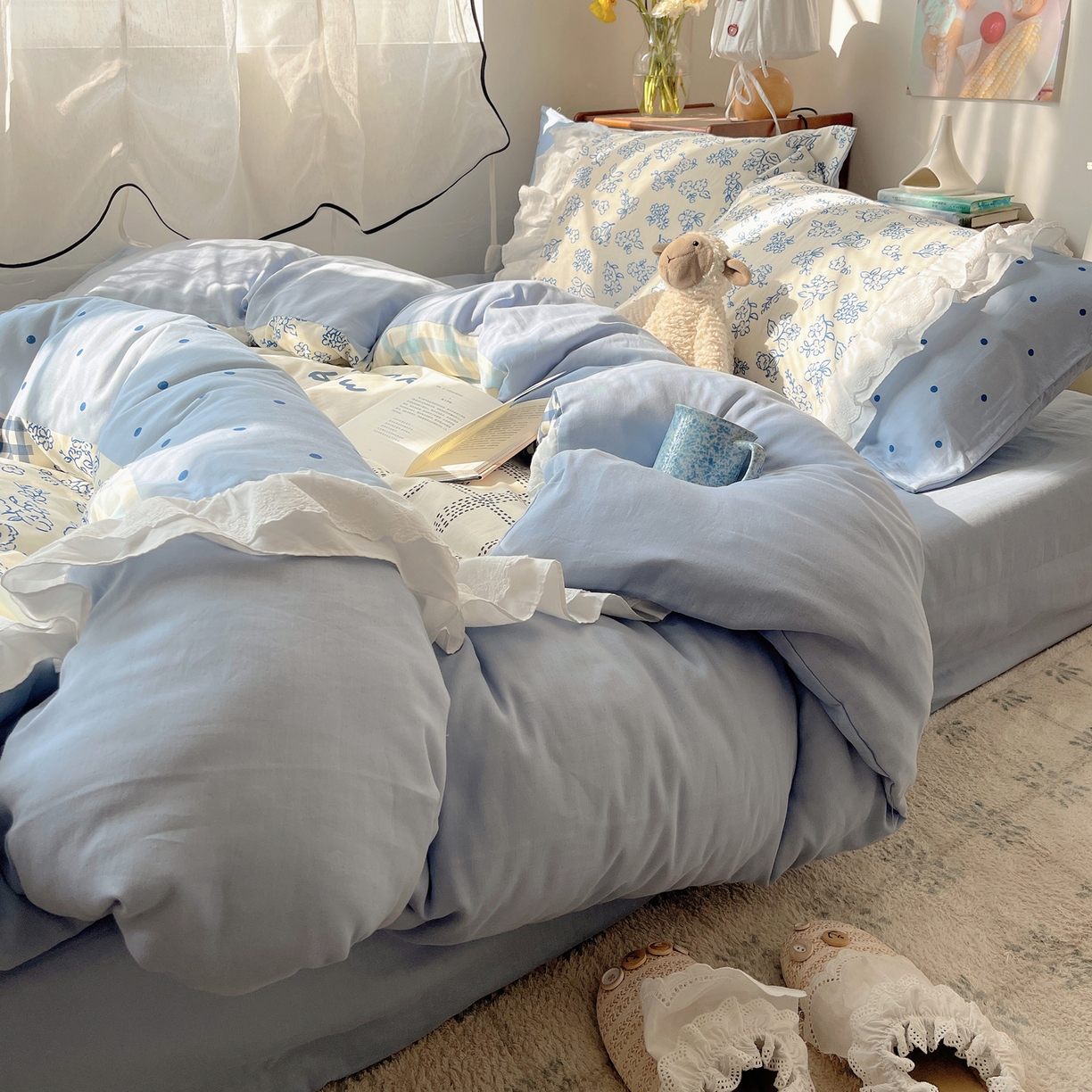 91家纺网 家纺一手货源 找家纺 觅糖家纺 2026新款全棉纯棉双层纱梦幻花边系列四件套（会员-5） 雾蓝日记