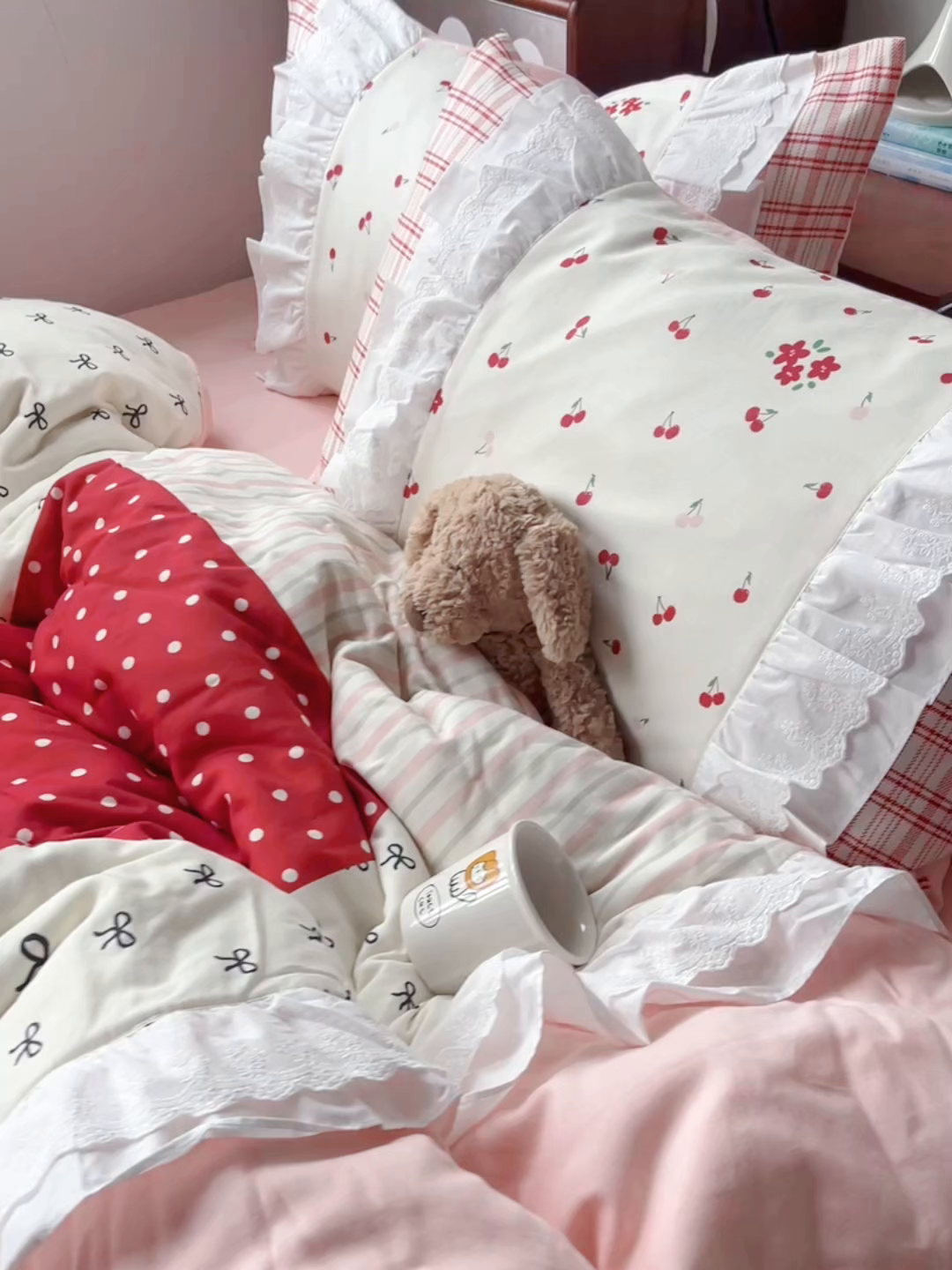 91家纺网 家纺一手货源 找家纺 （总）觅糖家纺 2026新款全棉纯棉双层纱梦幻花边系列四件套（会员-5）