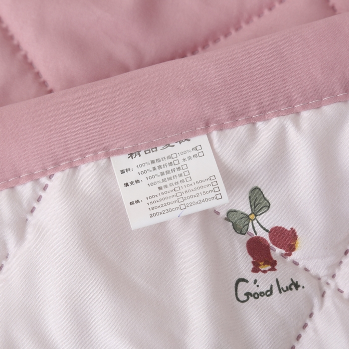 91家纺网 家纺一手货源 找家纺 被多多被业 2026新款水洗棉印花夏被空调被夏凉被 粉嘟爱情