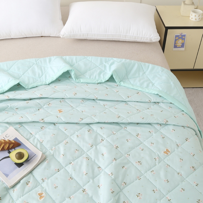 91家纺网 家纺一手货源 找家纺 被多多被业 2026新款水洗棉印花夏被空调被夏凉被 花儿朵朵