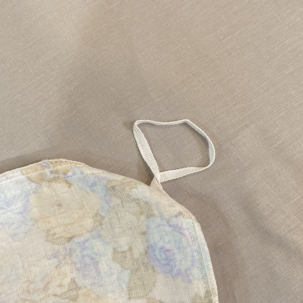 91家纺网 家纺一手货源 找家纺 红淳家纺 2026新款全棉A类双层纱四件套 科莫花园-蓝（普通款）