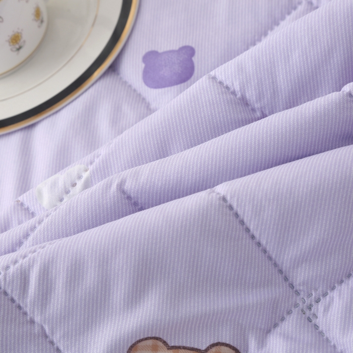 91家纺网 家纺一手货源 找家纺 被多多被业 2026新款亲肤棉夏被空调被夏凉被 机灵小熊